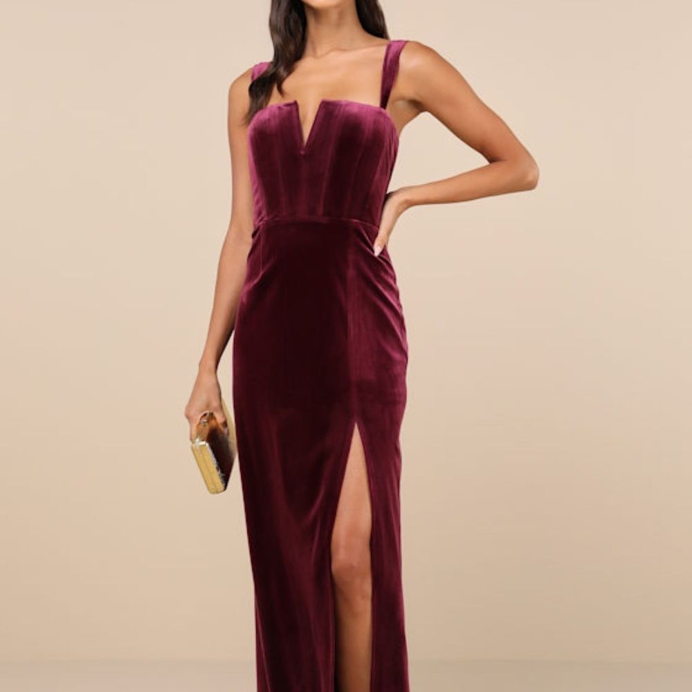 Elegant Velvet Burgundy Dress